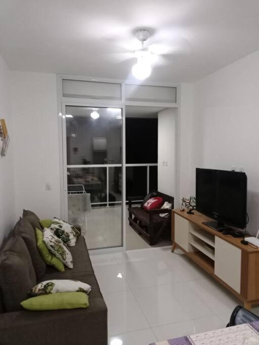 A 350 Metros Toninhas Apartment *