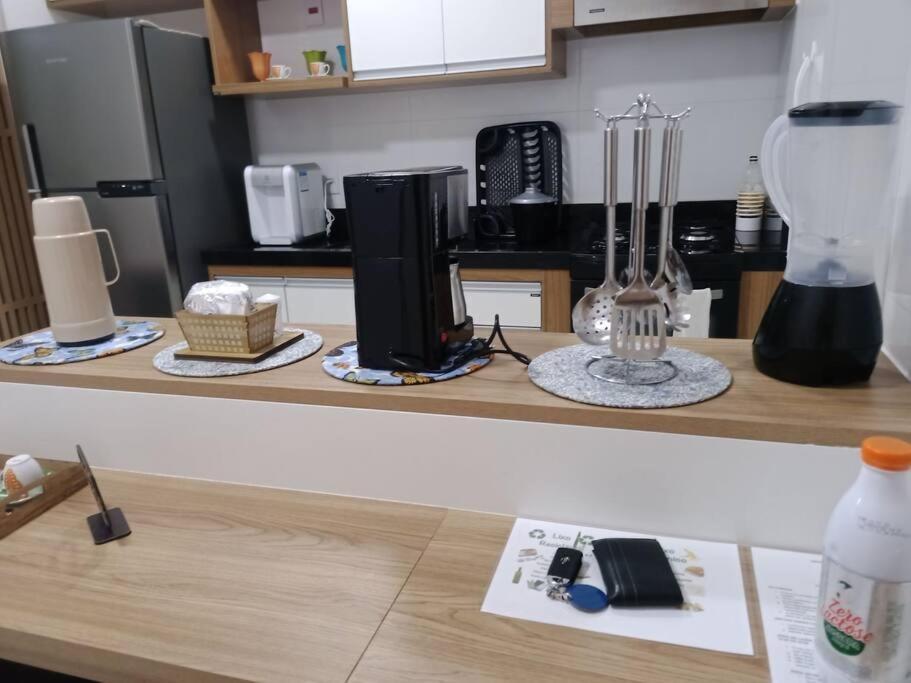 A 350 Metros Toninhas Apartment *